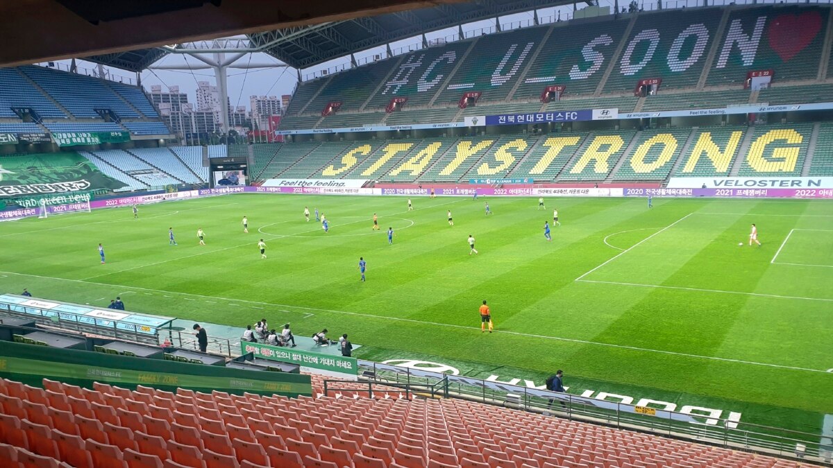 South Korea S K League Kicks Off With No Crowd But Big Broadcast Interest