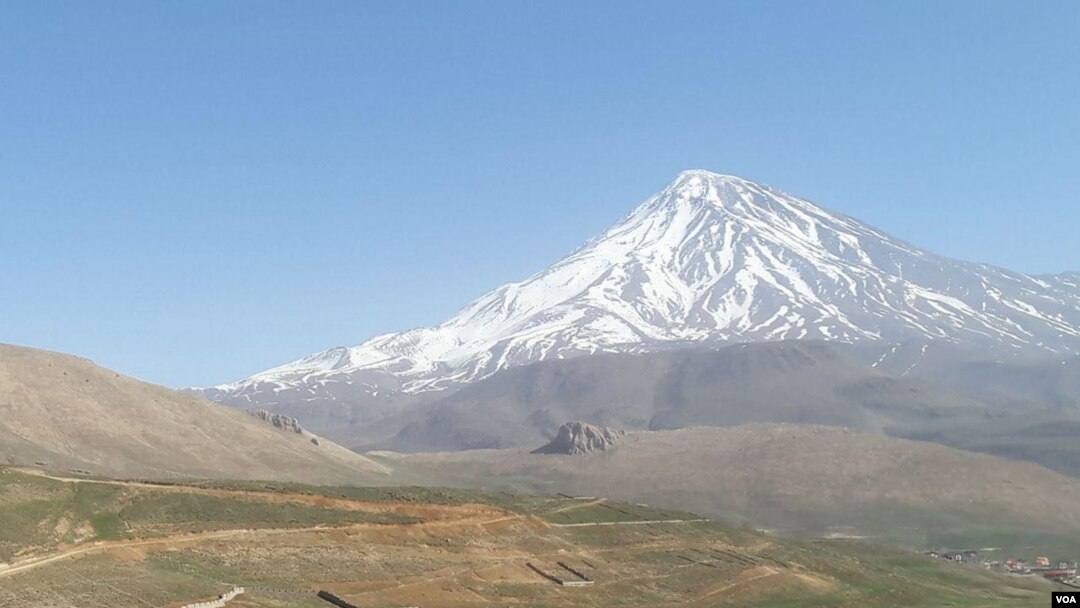 Gunung Damavand, Iran (Foto: dok).