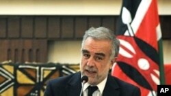 International Criminal Court (ICC) Prosecutor Luis Moreno-Ocampo delivers a speech during the opening session of Kenya National Dialogue and Reconciliation forum hosted by the Kofi Annan Foundation in Nairobi, 02 Dec 2010