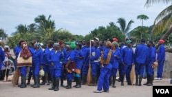 Brilho de Nampula é o nome da campanha de 100 dias para a cidade ficar mais limpa. Moçambique, Março, 2014, Faizal Ibramugy, VOA