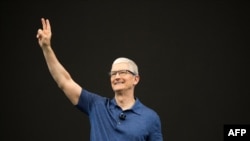 Apple'ın CEO'su Tim Cook, Cupertino'daki yıllık Dünya Geliştiriciler Konferansı'nda konuştu. 