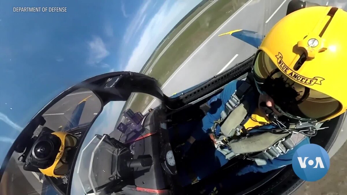 Voa英语视频 美国战机列队飞行致敬前线医护人员