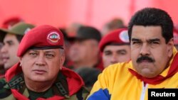 Cabello es considerad el segundo hombre fuerte del régimen que construyó Chávez.