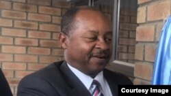 Gurukota rezvehutano, Doctor Obediah Moyo