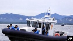 Special Boat Unit crews take part in an ICITAP training mission at Honda Bay, Philippines.