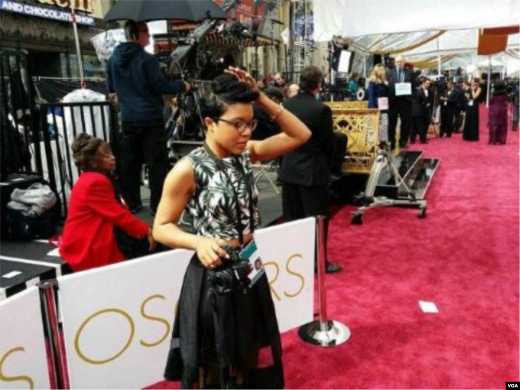 La VOA couvre la cérémonie de remise des Oscars à Hollywood, Los Angeles, Californie, le 22 février 2015.