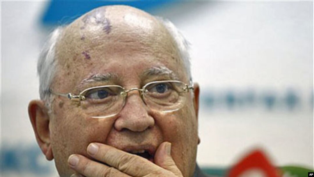 Tsohon shugaban Rasha Mikhail Gorbachev.