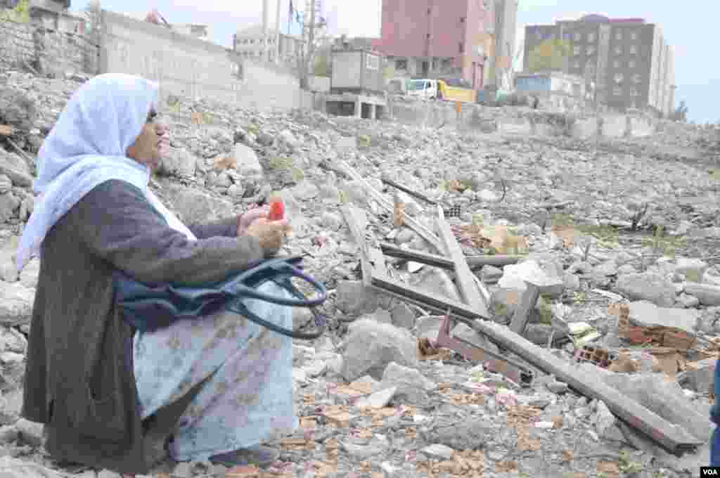 Bajarê Şirnex ya wêranbûyî