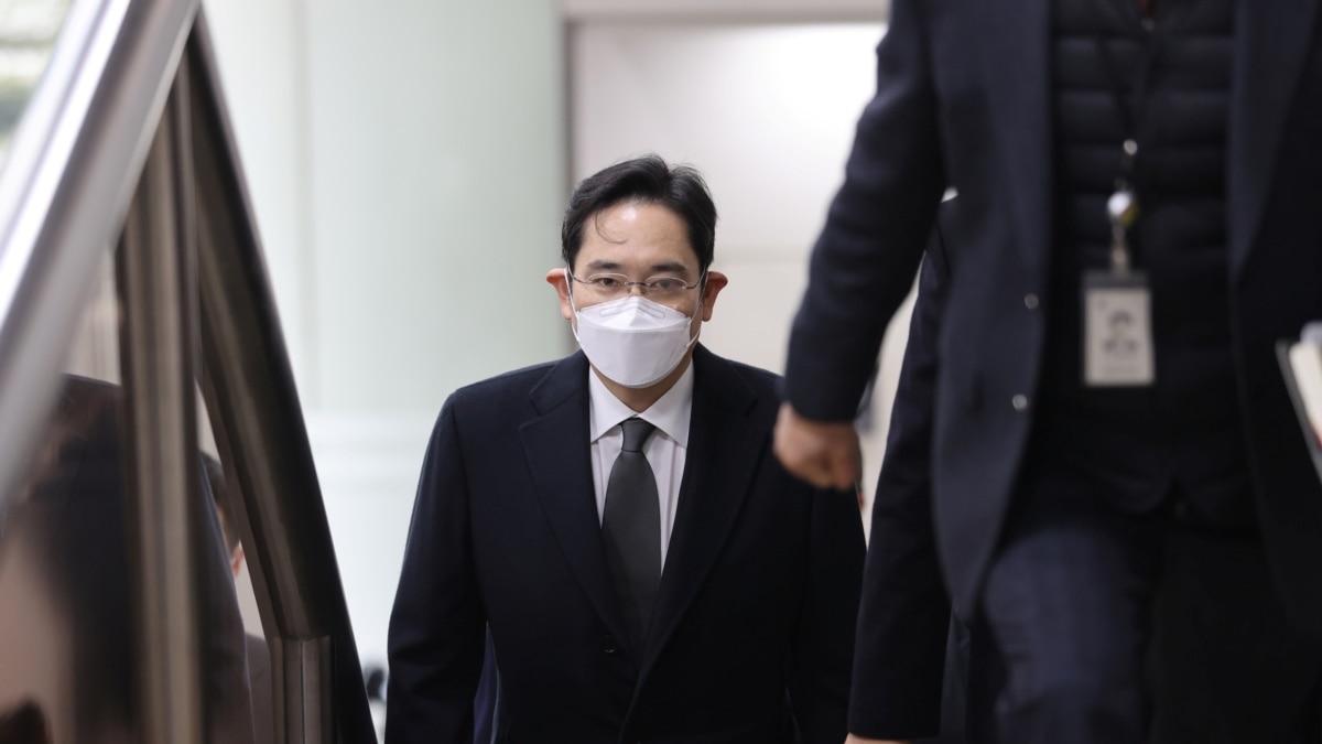 Heir To South Korea’s Samsung Conglomerate Receives 2nd Prison Sentence