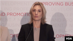 Jelena Pavlović, predsednica UO Amchama na predstavljanju istraživanja o uslovima poslovanja u Srbiji