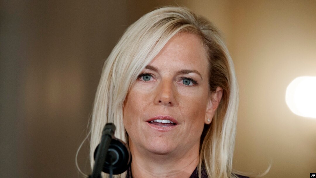 Bà Kirstjen Nielsen