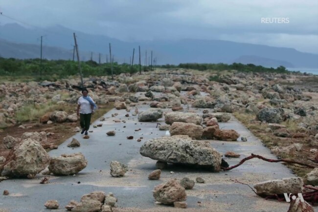In Photos: Hurricane Matthew Eyes Florida After Devastating Haiti, Cuba