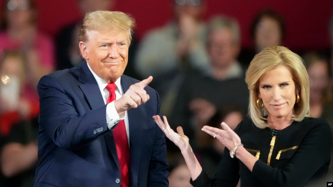 Donald Tramp və Laura İnqraham. Qrinvil, CƏnubi Karolina. 20 fevral, 2024.