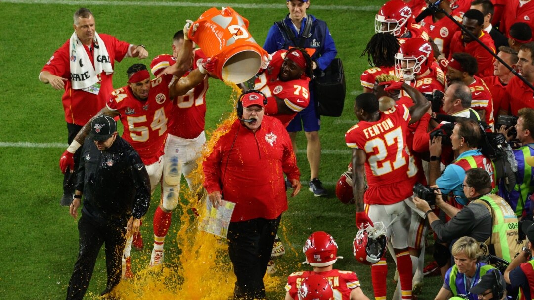 Chiefs rally once again to defeat 49ers, win SB LIV