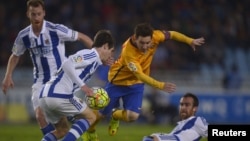 Le FB Barça contre le Real Madrid à San Sebastian, Espagne, le 9 avril 2016.