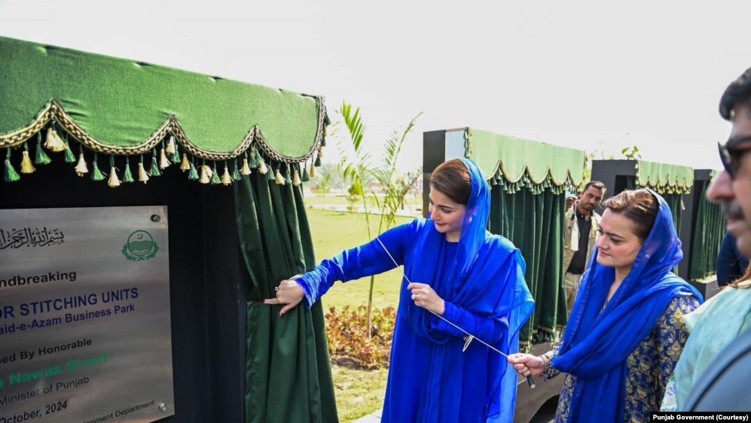 مریم نواز کی جانب سے متعارف کرائے گئے منصوبوں کی میڈیا میں تشہیر کے ساتھ ساتھ سوشل میڈیا پر بھی بھرپور مہم چلائی جا رہی ہے۔