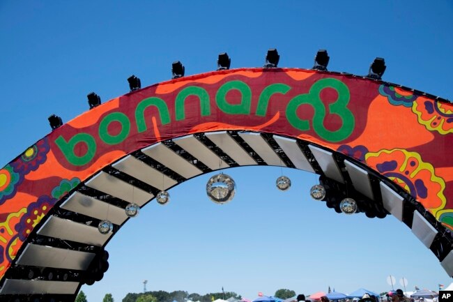 Bonnaroo took place for four days in June during warm days where the temperature reached over 30 degrees Celsius. ( Amy Harris/Invision/AP)