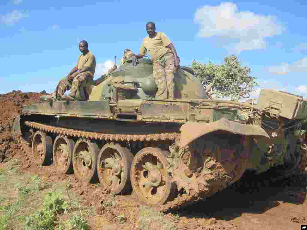 Taangi ay leeyihiin ciidamada AMISOM