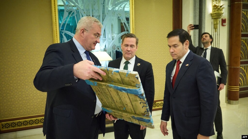 G7 diskuton mbi Ukrainën pasi SHBA rifillon ndihmat për Kievin