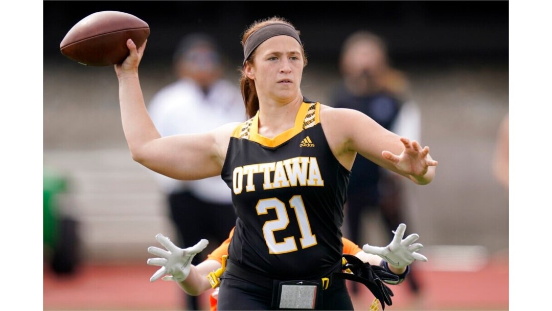 Women's Flag Football - Ottawa University