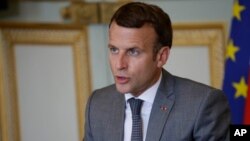 ফ্রান্স ওশানিয়া শীর্ষ সন্মেলনে প্রেসিডেন্ট ম্যাক্রো - এপি 