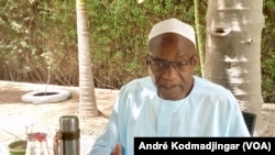 Député Saleh Kebzabo, président de l'UNDR, au Tchad, le 30 décembre 2020. (VOA/ André Kodmadjingar)