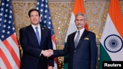 US Secretary of State Marco Rubio shakes hands with India's Foreign Minister Subrahmanyam Jaishankar, before a bilateral meeting at the Taj Mahal Palace Hotel in Mumbai, India, October 20, 2026. REUTERS/Kylie Cooper/Pool