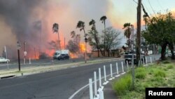 Thành phố Lahaina chìm trong khói lửa trên đảo Maui, bang Hawaii, Mỹ, 8/8/2023.