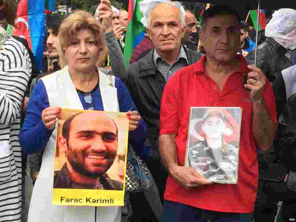 Milli Şura növbəti mitinqini keçirir