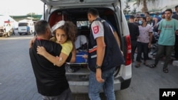 Според министерот за здравство на Газа, во одмаздничките воздушни израелски напади врз појасот загинале најмалку 2.450 лица