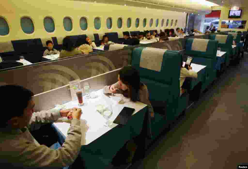 حیرت انگیز اور انوکھے ڈیزائن کے ریستوران یہاں آنے والوں کے لیے ایک نیا تجربہ ثابت ہوئے