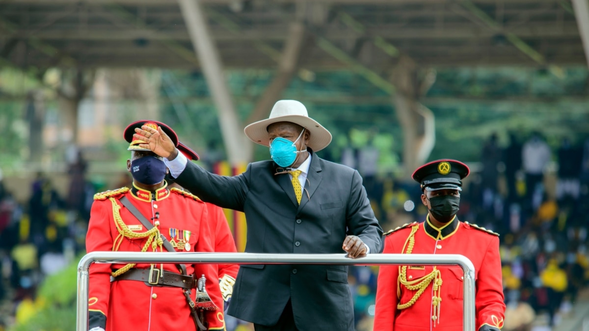 Uganda's Museveni Sworn In For Sixth Term