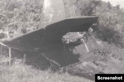 აფხაზეთის ომში ჩამოგდებული SU-25-ის ფრაგმენტი, რომელსაც სამხედრო-საჰაერო ძალების სარდალი იზანი ცერცვაძე მართავდა. ირაკლი ალადაშვილის ფოტო