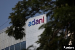 Adani Group, geçen yıl da offshore vergi cennetlerini uygunsuz şekilde kullanmakla suçlanmış, şirket bunu reddetmişti.