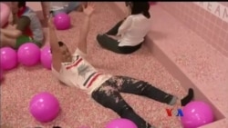 ကမ္ဘာတလွှားခရီးသွား