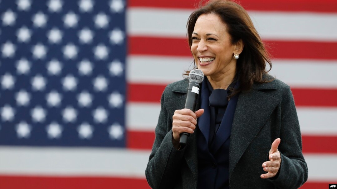 56 yoshli Kamala Harris Kaliforniya farzandi 