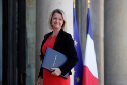 Barbara Pompili, newly appointed French Minister for the Ecological Transition, arrives to attend the weekly Cabinet meeting at the Elysee Palace in Paris, July 7, 2020.