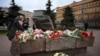 В России продолжается уничтожение памяти о жертвах сталинизма и его реабилитация 