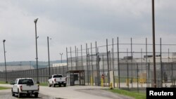 ARCHIVO - En todo el país la compañía Geo Group GEO maneja los centros de detención de inmigrantes irregulares sujetos a deportación. En la imagen el centro de procesamiento Moshannon Valley en Pennsylvania.