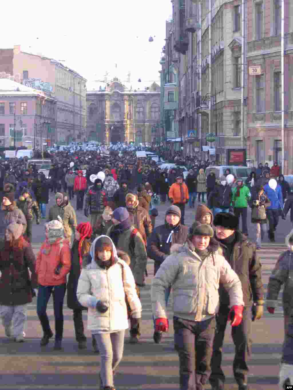 Шествие оппозиции в Петербурге