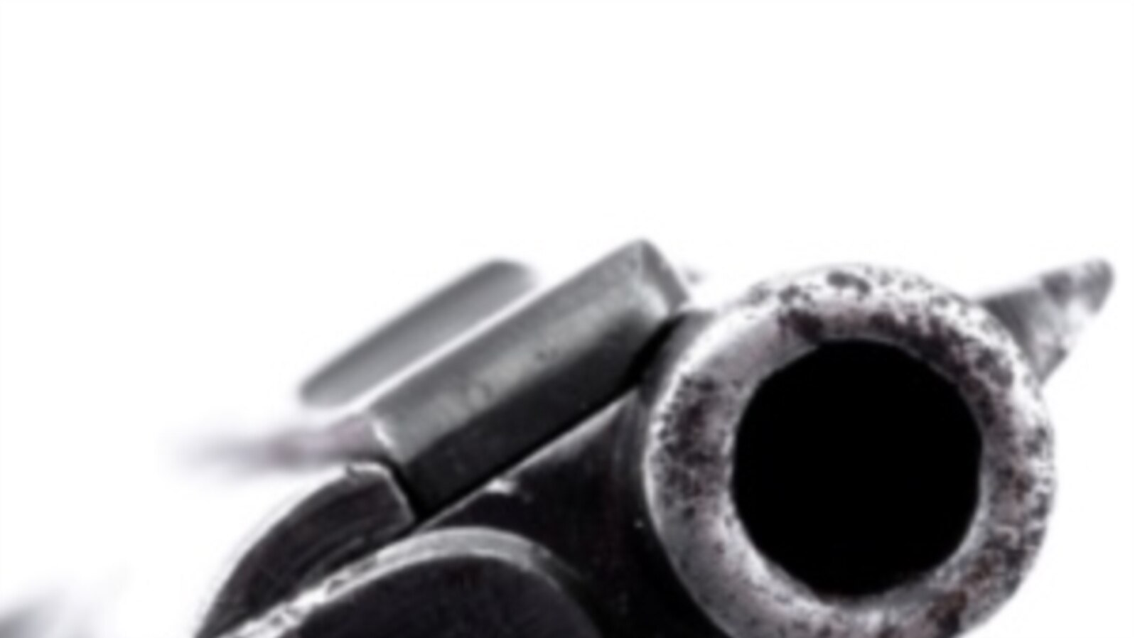 Huíla: Seguranças Privados Ficam Sem Armas de Guerra