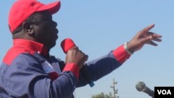 Prime Minister Morgan Tsvangirai addressing supporters in Chegutu, Mashonaland West, in the run up to the July 31 general election