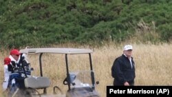 Presiden AS Donald Trump, di lapangan golf Turnbery, Skotlandia, 14 Juli 2018. 