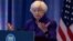 La secretaria del Tesoro de Estados Unidos, Janet Yellen, durante una conferencia de prensa en San Francisco, California, el 10 de noviembre de 2023.
