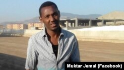 Gaazexeessaa VOA, Muktaar Jamaal