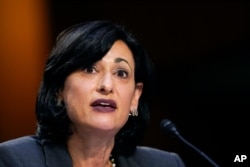 Dr. Rochelle Walensky, Direktur Pusat Pengendalian dan Pencegahan Penyakit, bersaksi dalam sidang Senat di Capitol Hill di Washington, 18 Maret 2021. (Foto: AP)