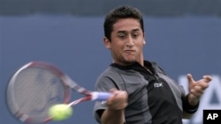 Nicolas Almagro melaju ke babak kedua turnamen Valencia Terbuka, Selasa 22/10 (foto: dok). 