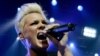 Pink muestra la primera foto de su bebé