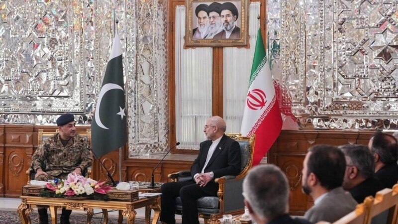 سەرۆکی سوپای پاکستان لە چوارچێوەی هەوڵەکانی ئیسلام ئاباد بۆ نێوەندگیری نێوان ئەمەریکا و ئێران سەردانی تاران دەکات