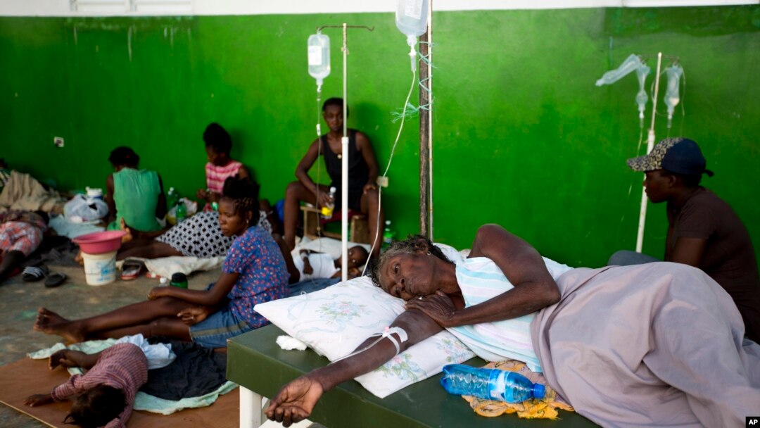 Victims of cholera receive treatment at a cholera center in Anse D'Hainault, Haiti, Oct. 11, 2016. The U.N. said Hurricane Matthew has increased the risk of a "renewed spike" in the number of cholera cases. 